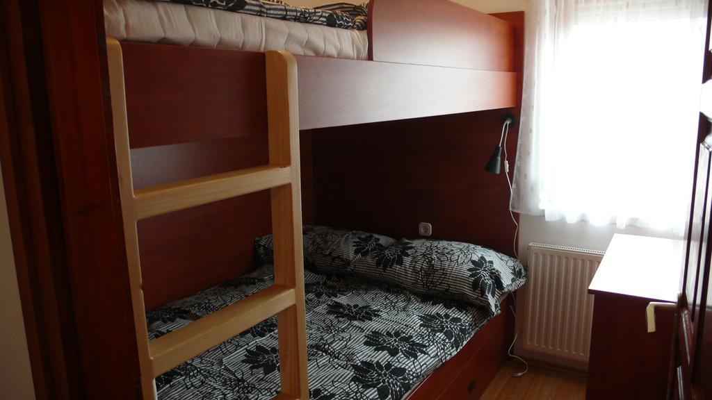 Nyáridő Apartman Appartamento Alsóörs Esterno foto