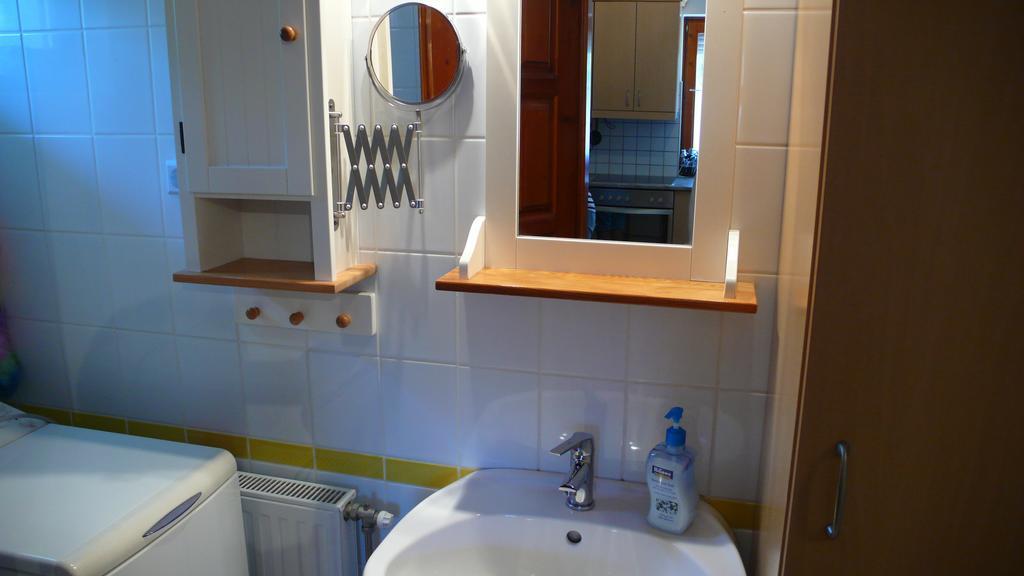 Nyáridő Apartman Appartamento Alsóörs Esterno foto